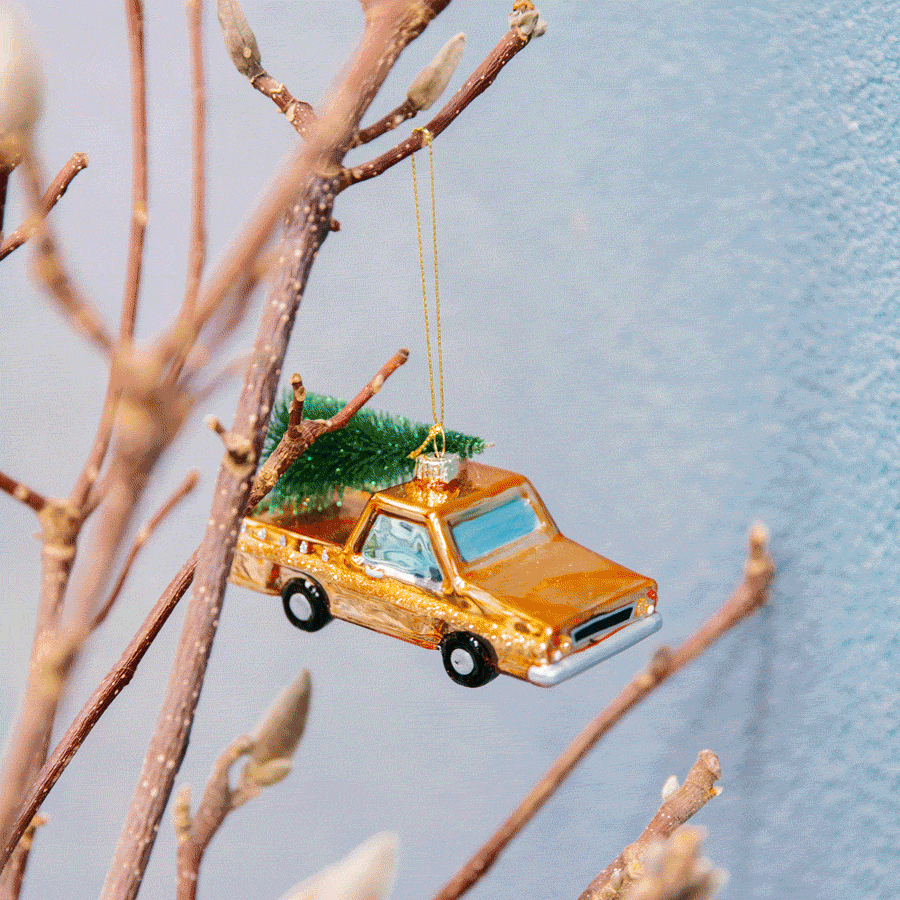 Our Christmas Gift Guides are finally here! 🎅
