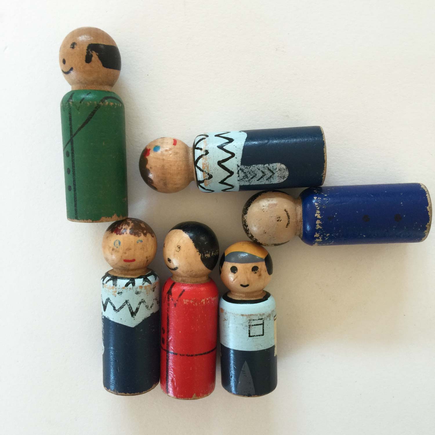 we ❤ worn in wooden toys, it means they have been LOVED