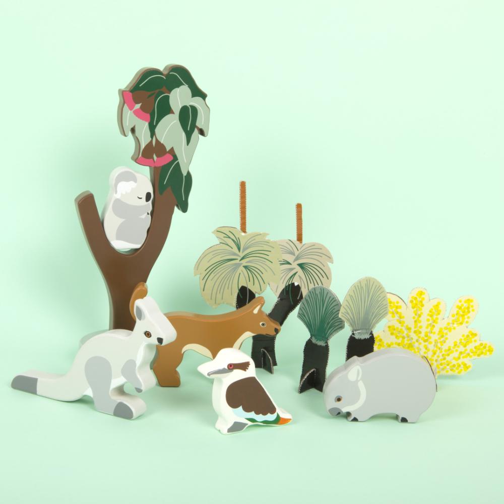 Make Me Iconic Australian animals wooden toy set for kids, 10-piece set for pretend play and early learning through nature-based role play.