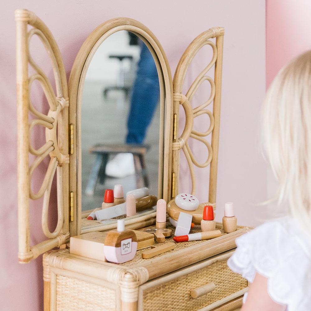 Make Me Iconic wooden toy beauty kit and wooden pretend make-up for kids with mirror, lipstick, compact and perfume designed for pretend play, dress-ups and creative role-play activities