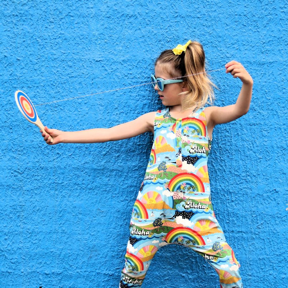 Make Me Iconic wooden paddle ball toy with elastic rubber ball, designed for solo play and developing hand-eye coordination. A classic retro toy perfect for travel, parties, or active play at home.