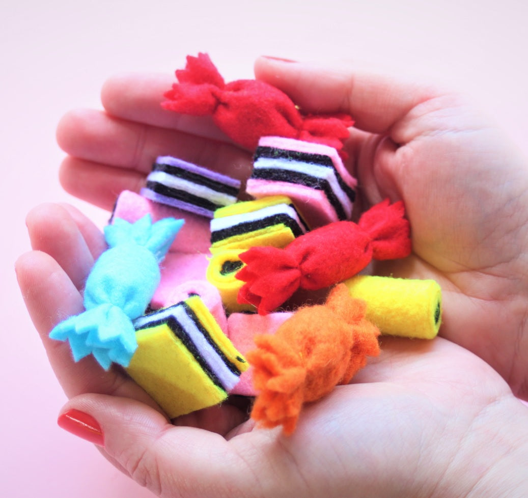Craft Fun: Felt Candy to add to your Candy Jar!