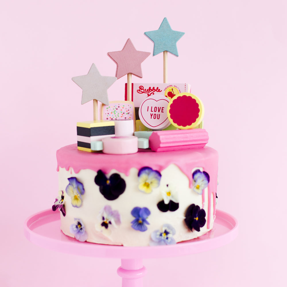 Creative Easter food with our toys!