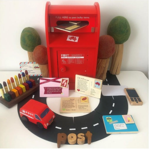 Rachel from @immy_plays_and_learns brings some unique  play ideas to us!