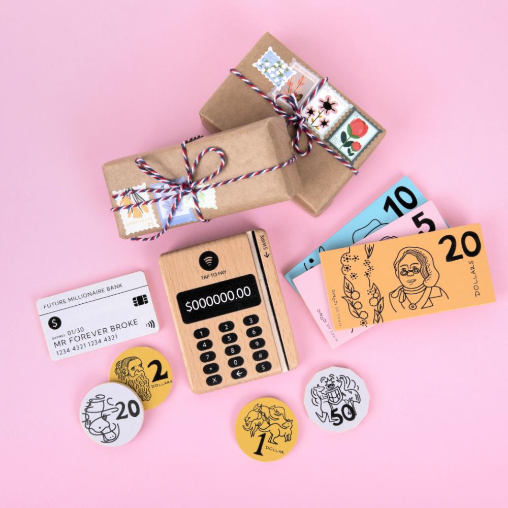 Make Me Iconic Iconic Australian Money & Point of Sale Machine wooden toy set for kids, with POS machine, credit card, Aussie banknotes and coins for imaginative shop role play and early maths learning.