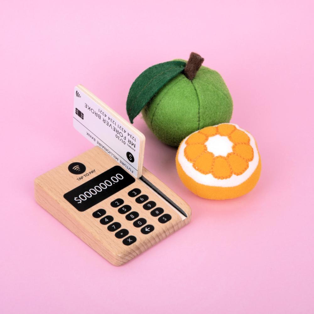 Make Me Iconic Iconic Australian Money & Point of Sale Machine wooden toy set for kids, with POS machine, credit card, Aussie banknotes and coins for imaginative shop role play and early maths learning.