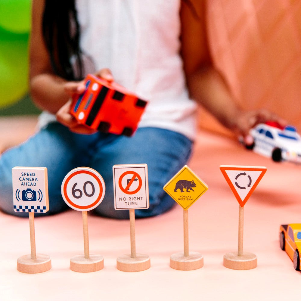 ICONIC TOY - LOOSE CHANGE AUSSIE ROAD SIGNS