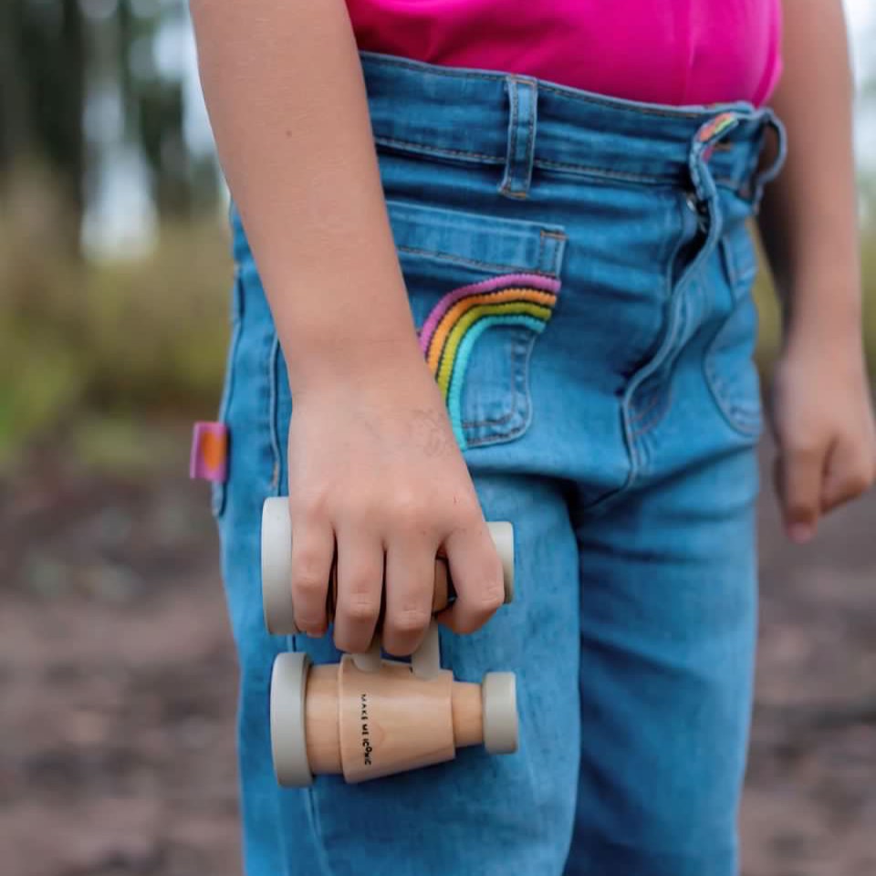 ICONIC TOY - LOOSE CHANGE BINOCULARS
