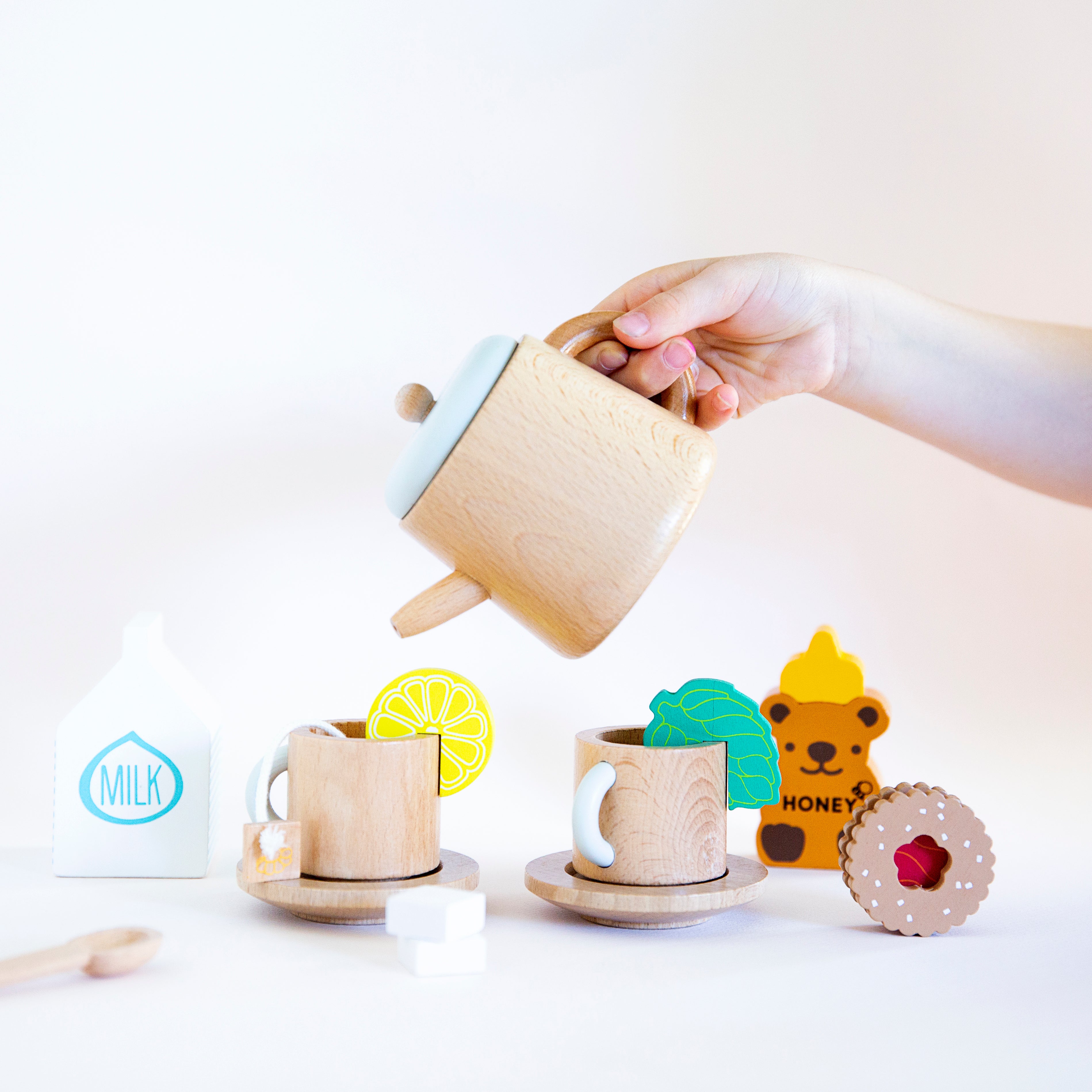 ICONIC TOY -  TEA SET EXTENSION KIT