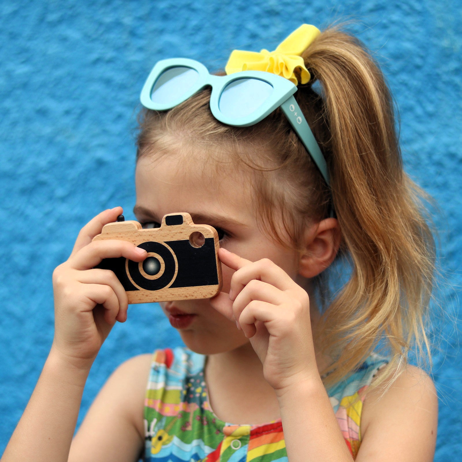 ICONIC TOY -  LOOSE CHANGE CAMERA