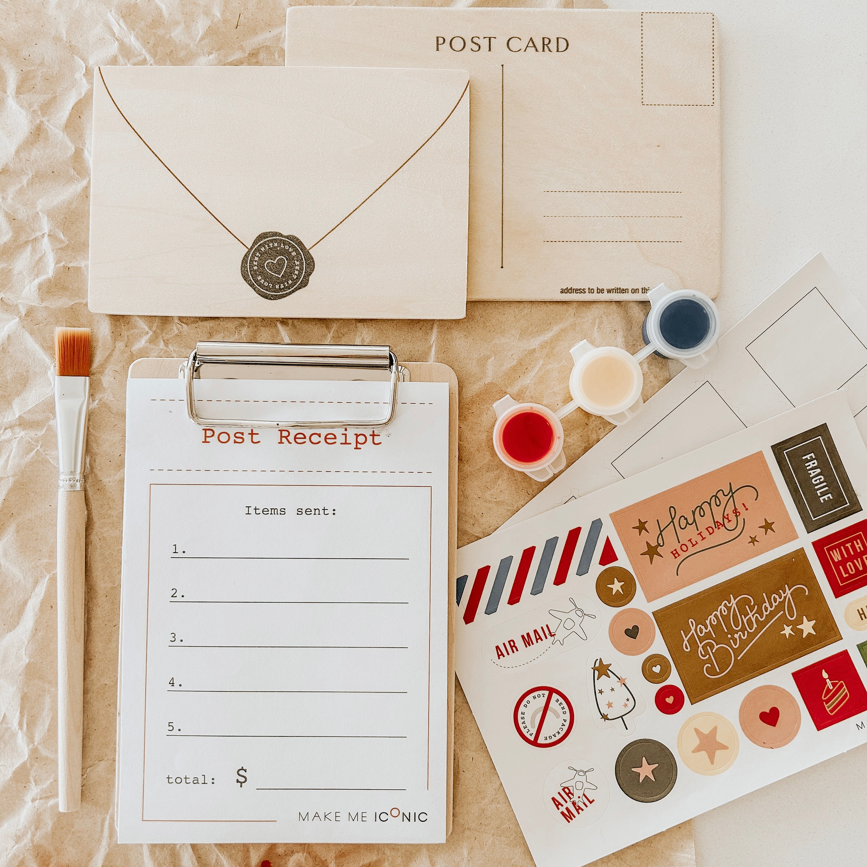 Iconic Post Box + Iconic Post Box Letters Craft Kit