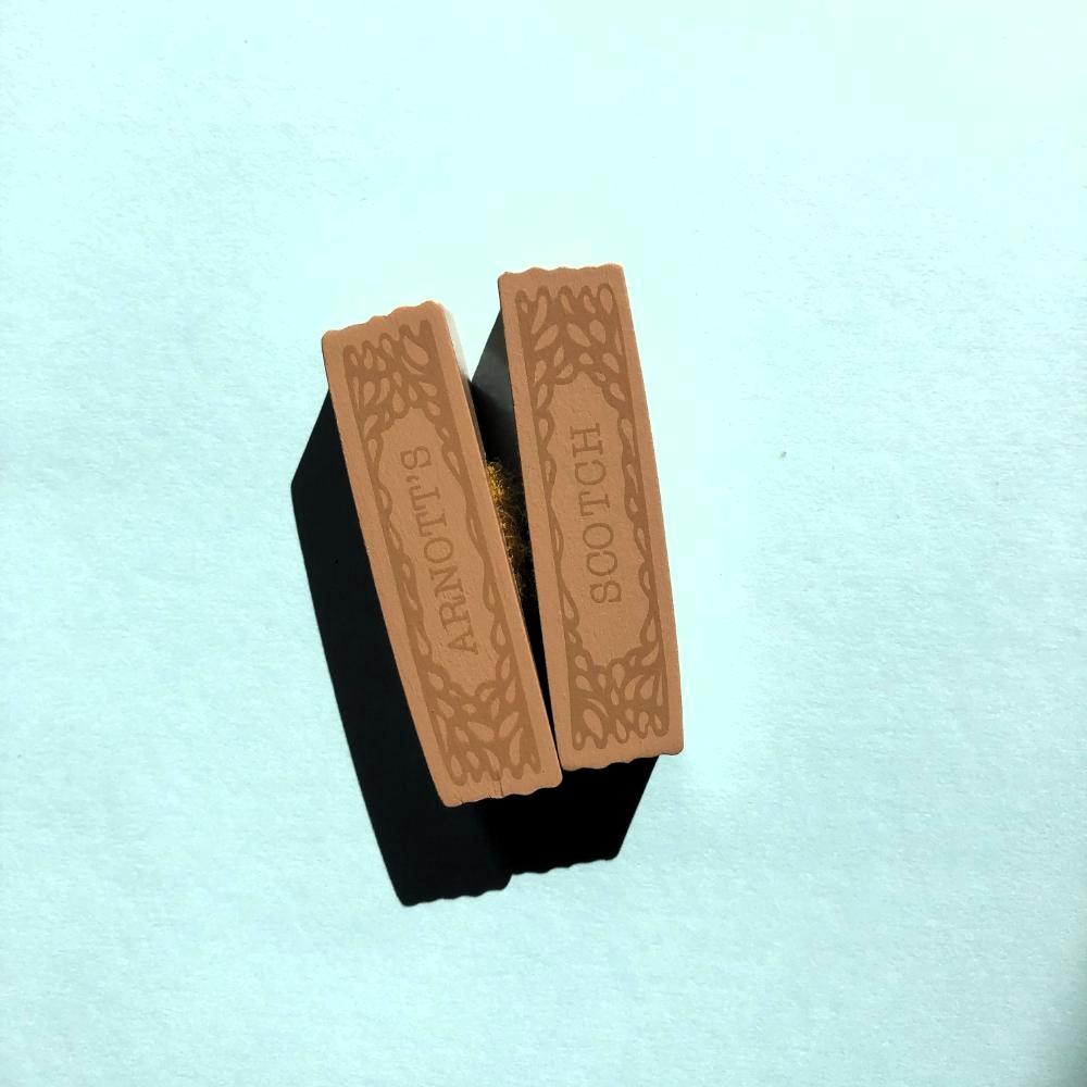 Make Me Iconic Australian Arnott’s Bickies wooden toy set, 11-piece pretend play biscuit collection for kids and toy kitchens.