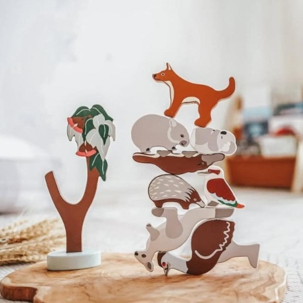 Make Me Iconic Australian animals wooden toy set for kids, 10-piece set for pretend play and early learning through nature-based role play.