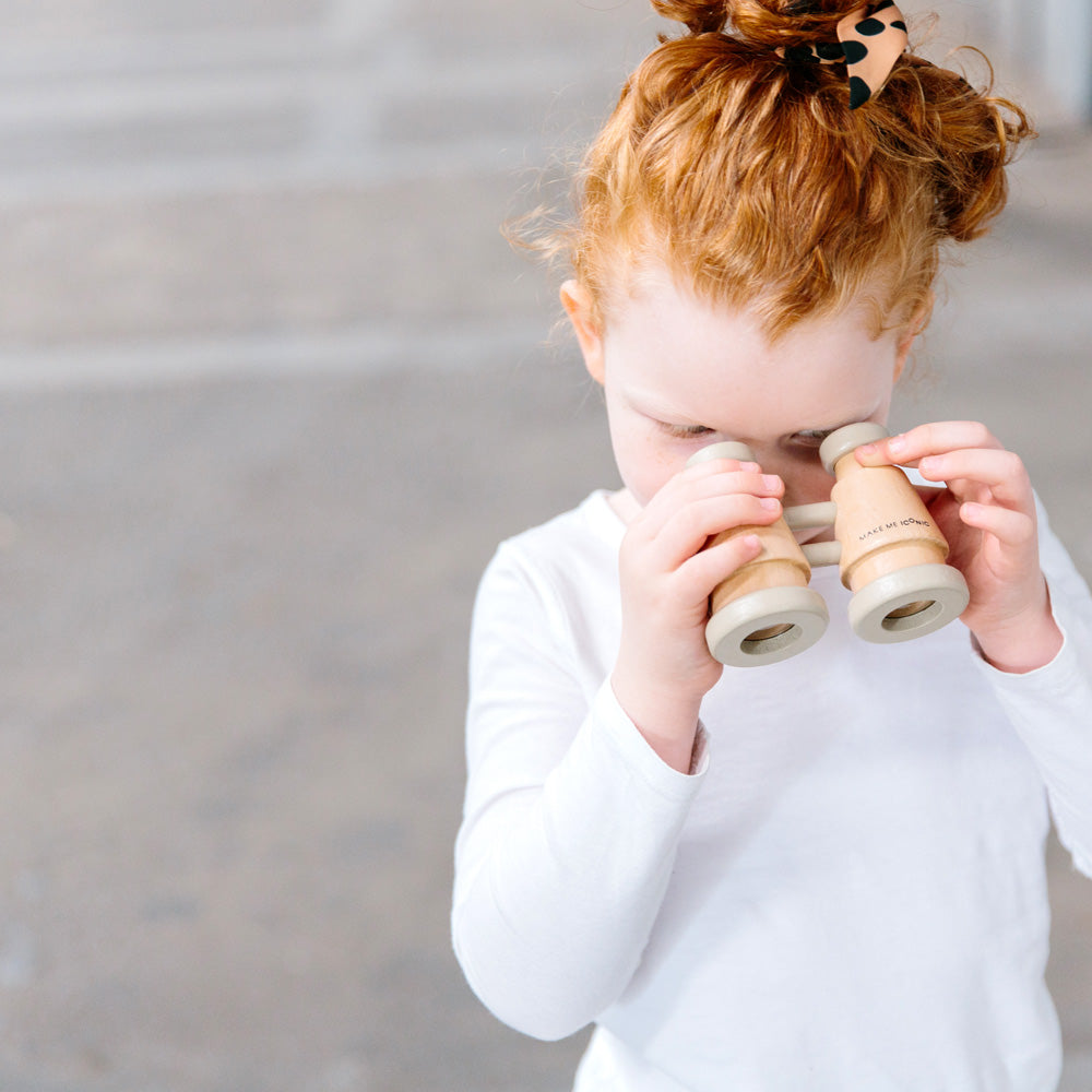 ICONIC TOY - LOOSE CHANGE BINOCULARS